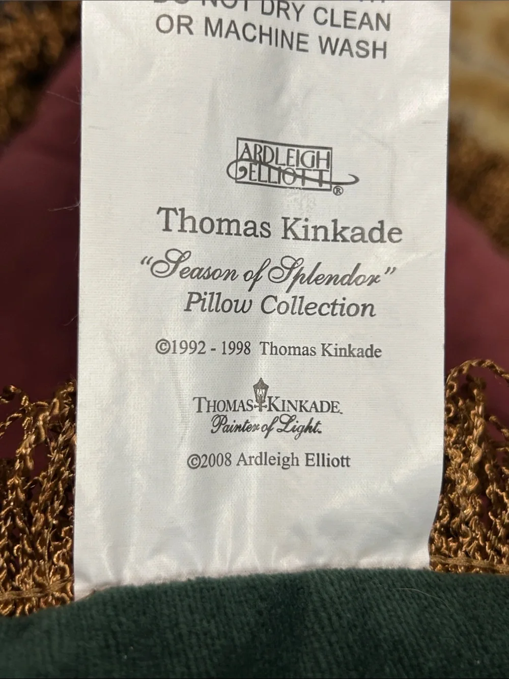 2008 Thomas Kinkade “Season of Splendor” Decorative Pillows Set of 4